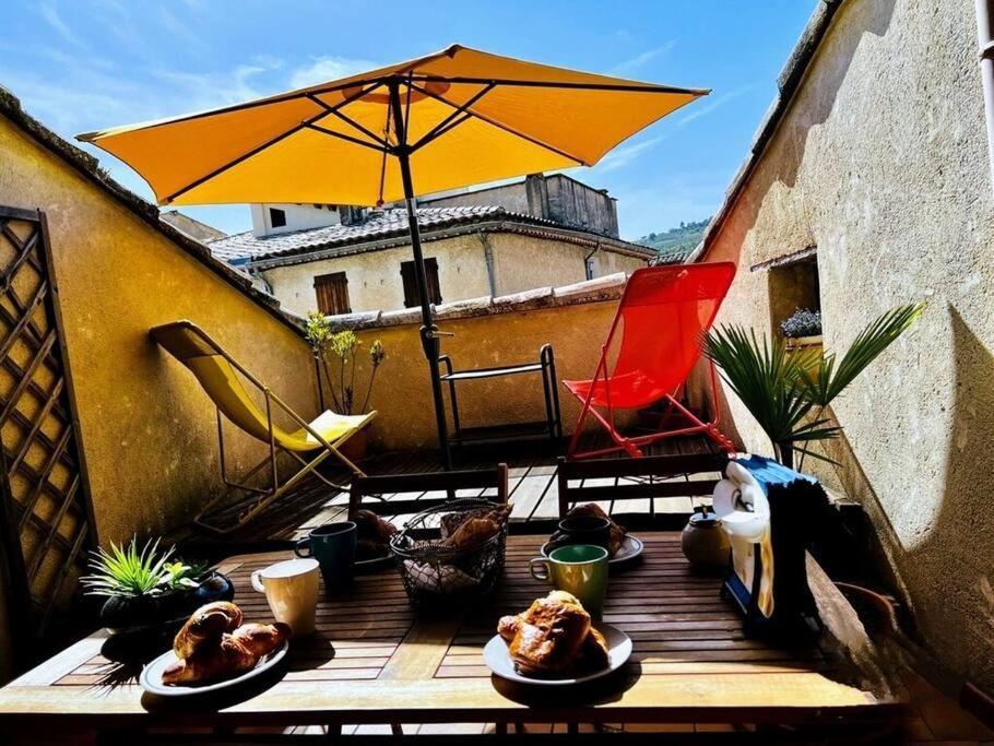 La Terrasse D'Olea, Au Coeur Du Village Buis-les-Baronnies Exterior photo